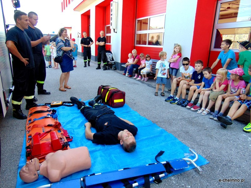 Wakacje z mundurowymi