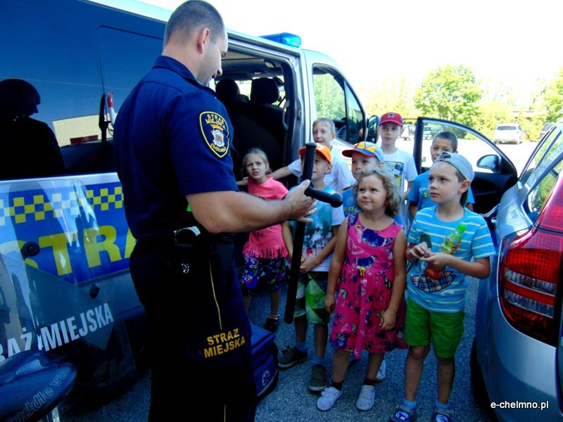 Wakacje z mundurowymi