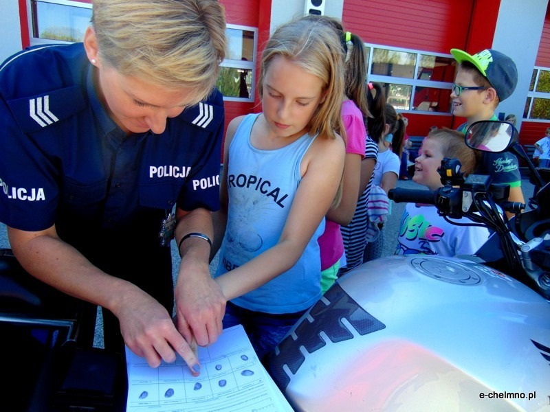 Wakacje z mundurowymi