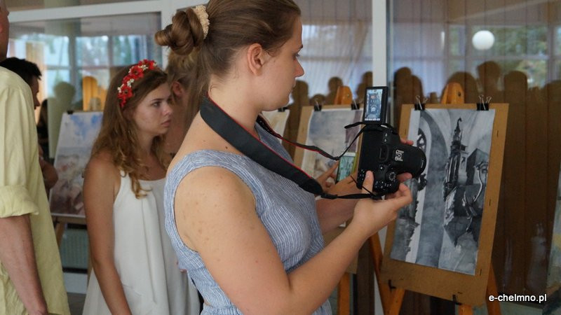 Zakończenie warsztatów plenerowych - rozdanie nagród
