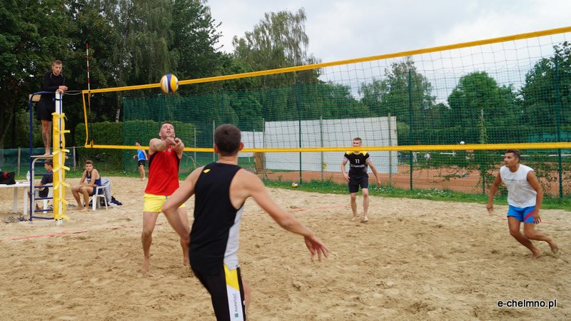 Turniej w siatkówce plażowej