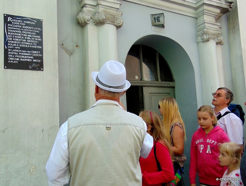 Szlakiem garnizonu wojskowego ? ?Spacerki po Chełmnie?