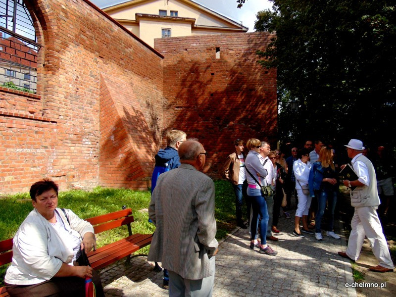 Szlakiem garnizonu wojskowego ? ?Spacerki po Chełmnie?