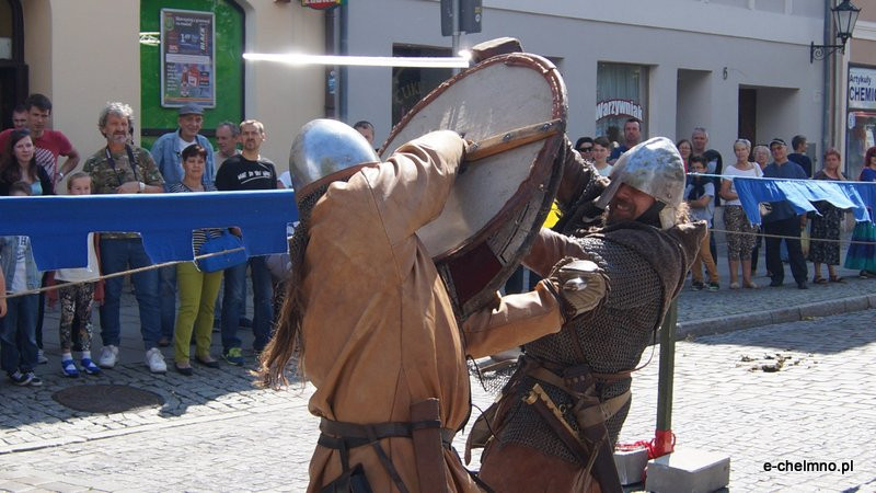 Droga przez Milenium ? 9 Hills Festival (film)