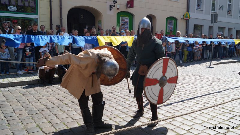 Droga przez Milenium ? 9 Hills Festival (film)