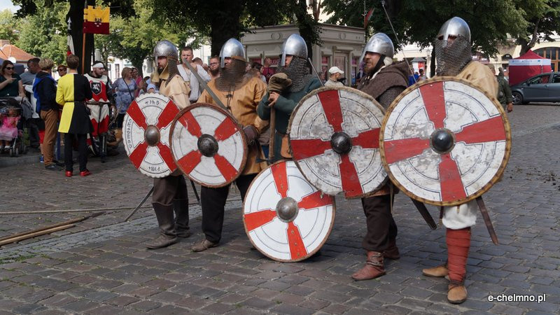 Droga przez Milenium ? 9 Hills Festival (film)