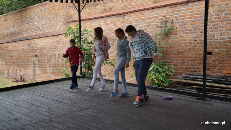 Gry i zabawy na wesoło - ?Profilaktyczny czwartek?