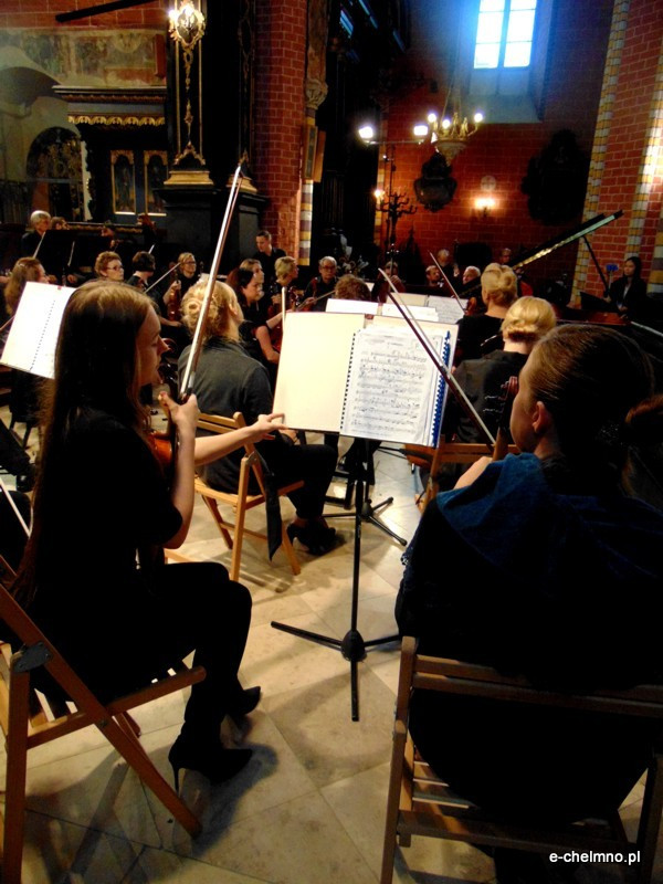 Paderewski Piano Academy ? młodzi wirtuozi w kościele pw. WNMP Fara