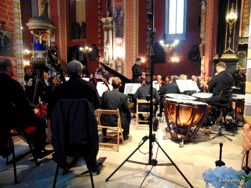 Paderewski Piano Academy ? młodzi wirtuozi w kościele pw. WNMP Fara