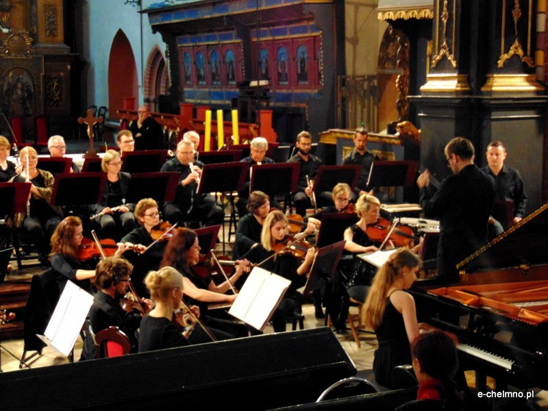 Paderewski Piano Academy ? młodzi wirtuozi w kościele pw. WNMP Fara