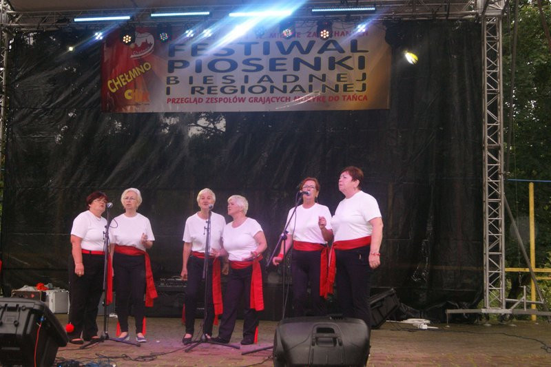 ?XX Festiwal Piosenki Biesiadnej i Regionalnej? pn. ?ZATAŃCZMY RAZEM W MIEŚCIE ZAKOCHANYCH?