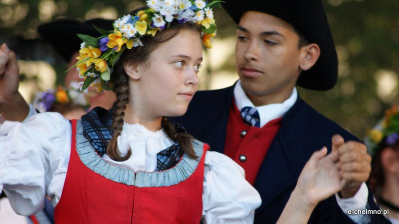 Światowy Festiwal Folkloru ?Fathers? Village?