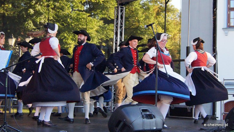 Światowy Festiwal Folkloru ?Fathers? Village?