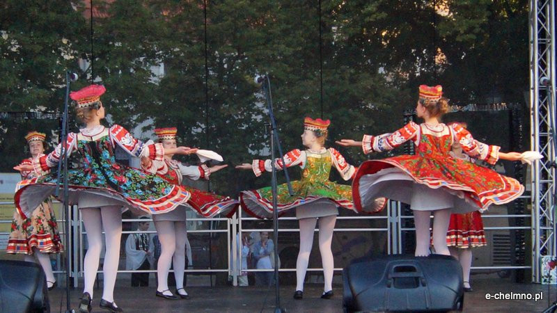 Światowy Festiwal Folkloru ?Fathers? Village?