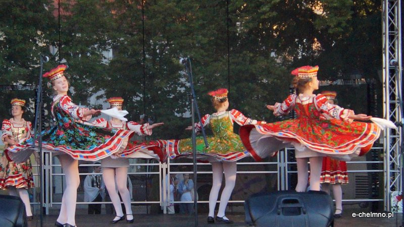 Światowy Festiwal Folkloru ?Fathers? Village?