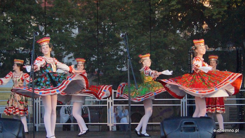 Światowy Festiwal Folkloru ?Fathers? Village?