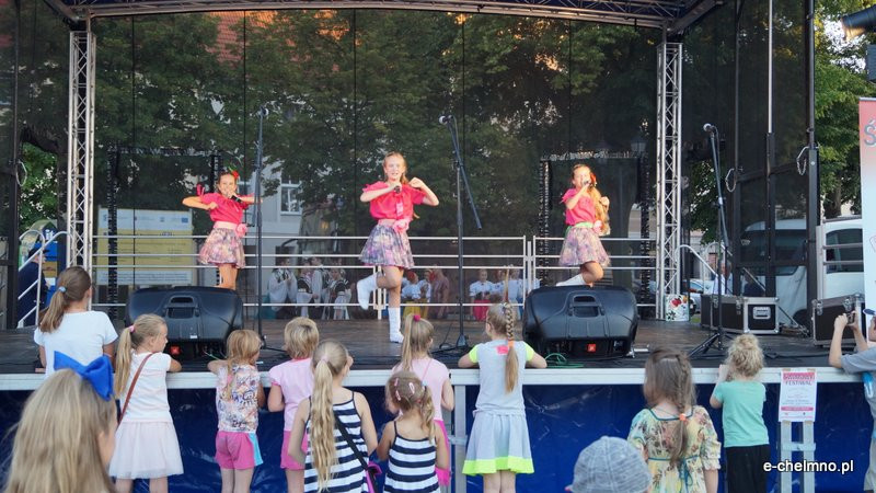 Światowy Festiwal Folkloru ?Fathers? Village?