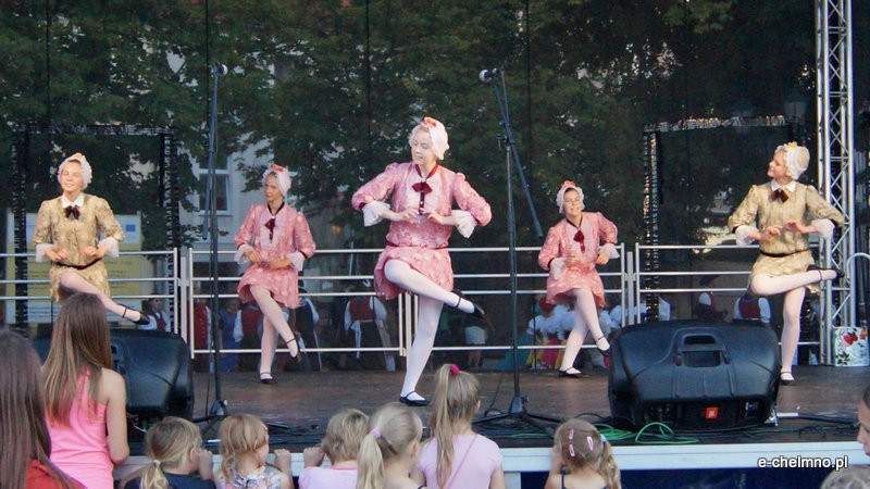 Światowy Festiwal Folkloru ?Fathers? Village?