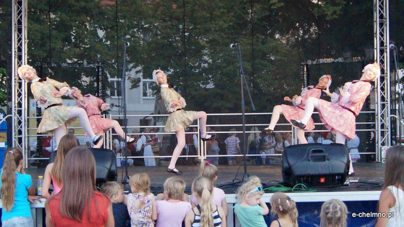 Światowy Festiwal Folkloru ?Fathers? Village?