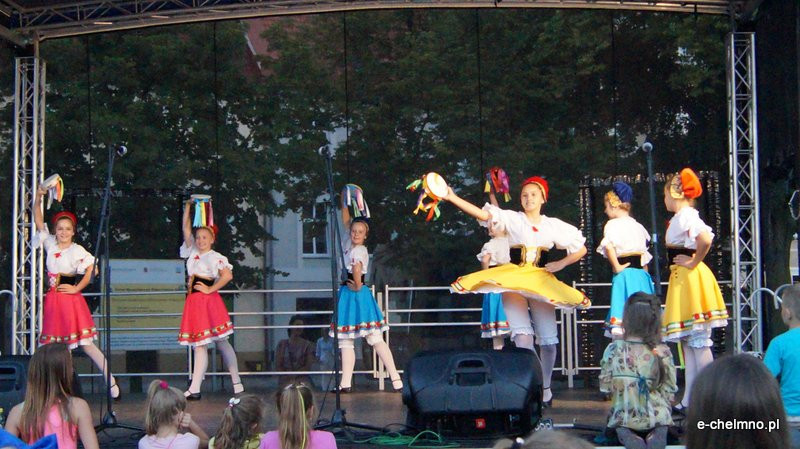 Światowy Festiwal Folkloru ?Fathers? Village?