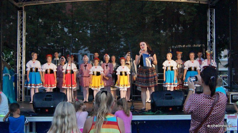 Światowy Festiwal Folkloru ?Fathers? Village?