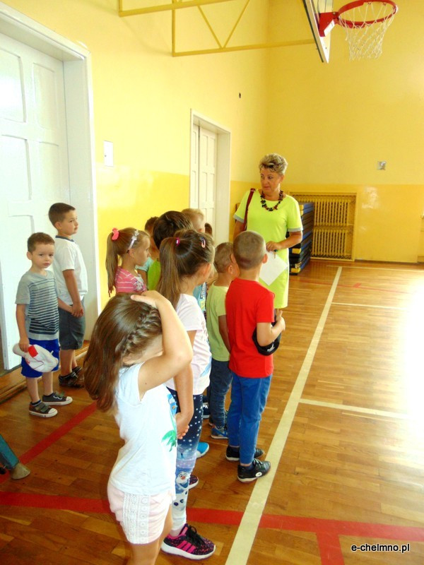 Integracja ?pierwszaków? w SP nr 4