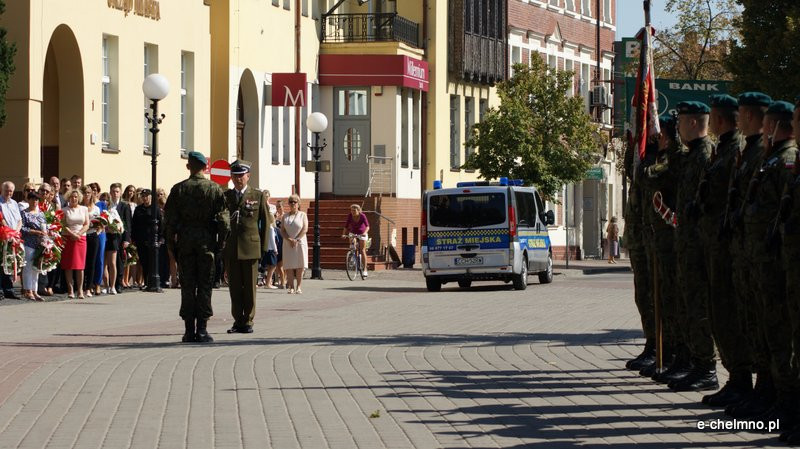 Uroczysta zbiórka przy Pomniku Nieznanego Żołnierza