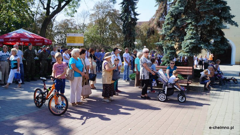Uroczysta zbiórka przy Pomniku Nieznanego Żołnierza