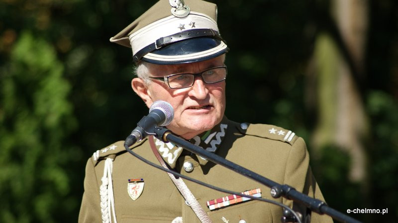 Uroczysta zbiórka przy Pomniku Nieznanego Żołnierza