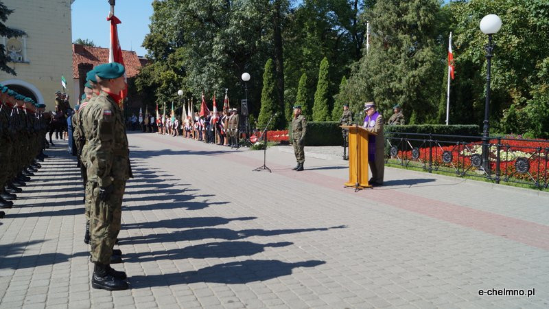 Uroczysta zbiórka przy Pomniku Nieznanego Żołnierza