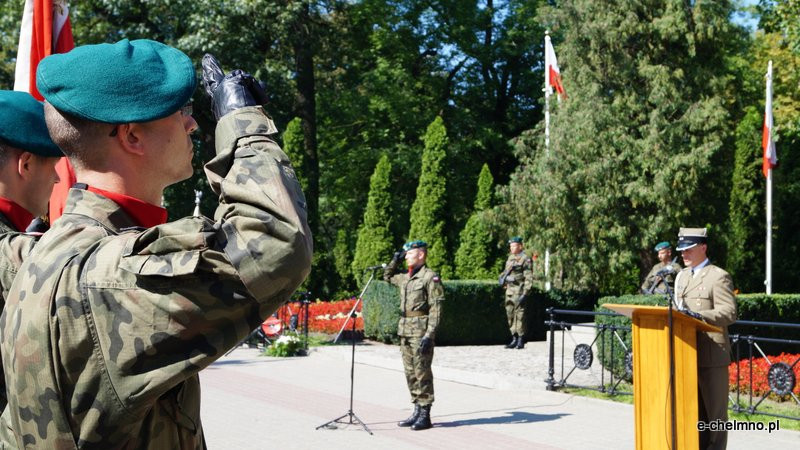 Uroczysta zbiórka przy Pomniku Nieznanego Żołnierza
