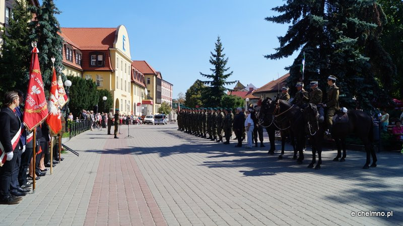 Uroczysta zbiórka przy Pomniku Nieznanego Żołnierza