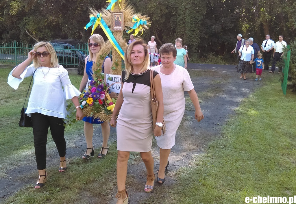 Dożynki w Małych Łunawach