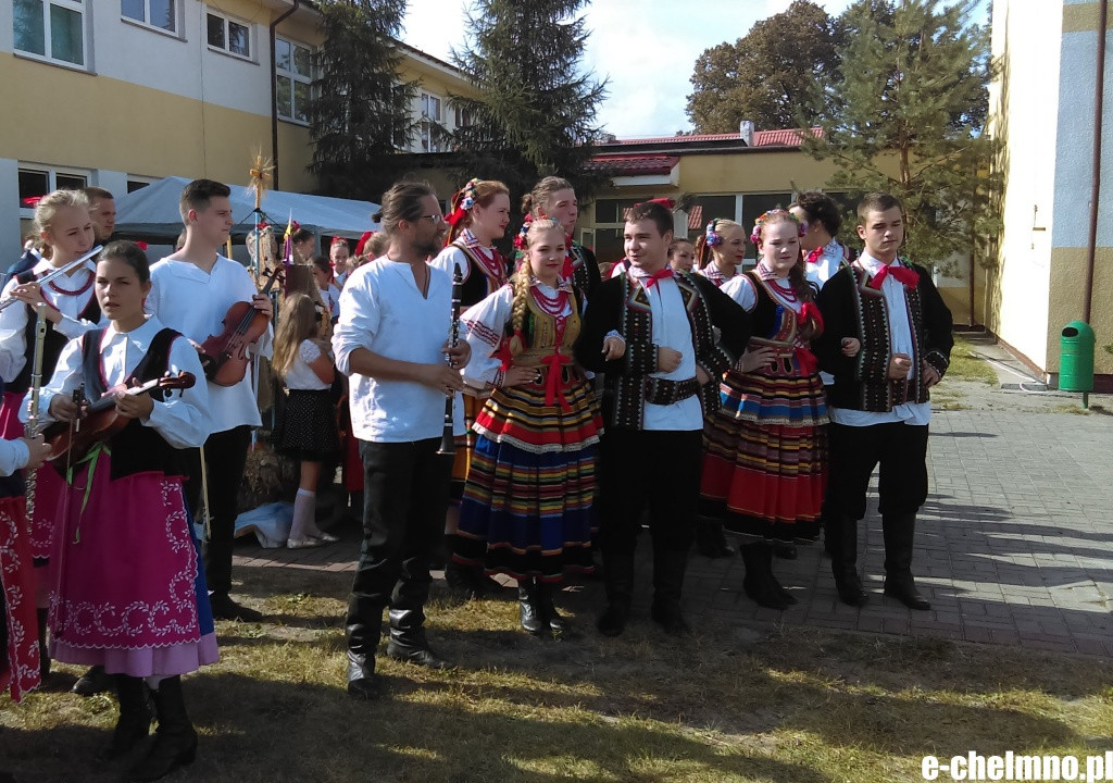 Dożynki w Małych Łunawach