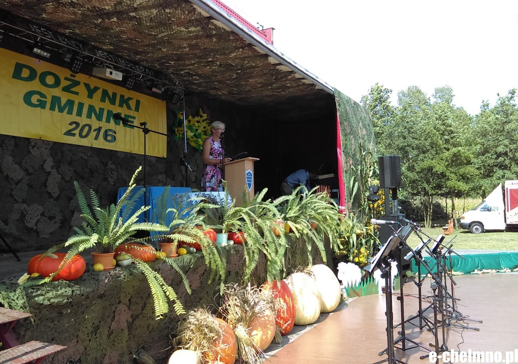 Dożynki w Małych Łunawach