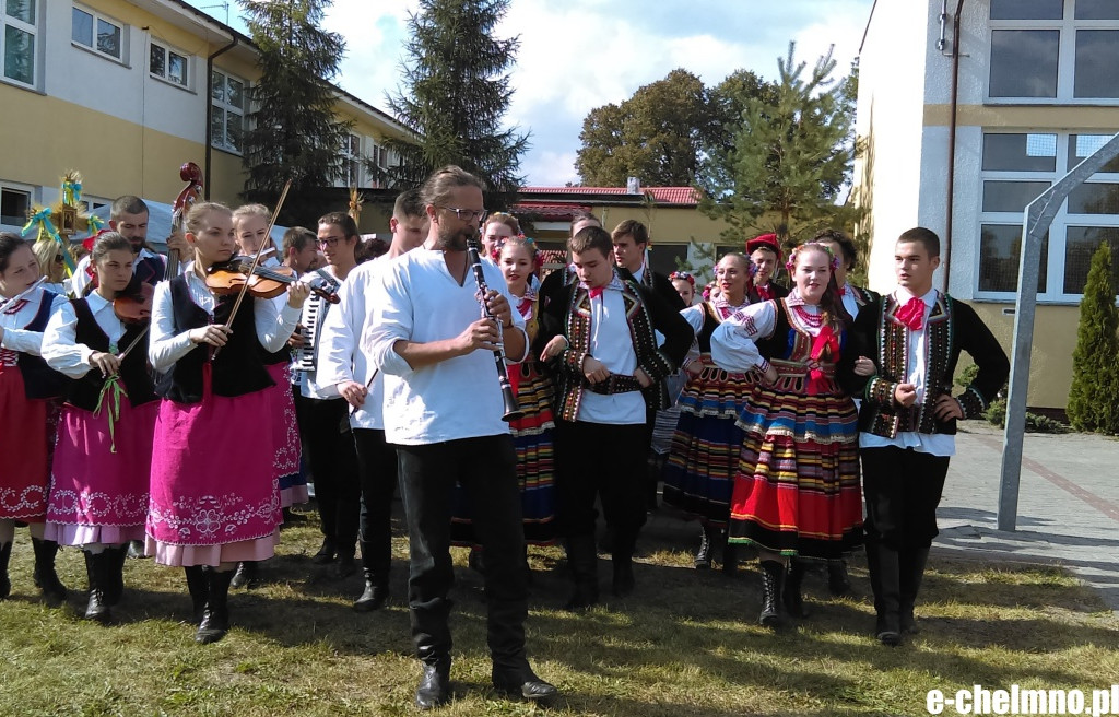 Dożynki w Małych Łunawach