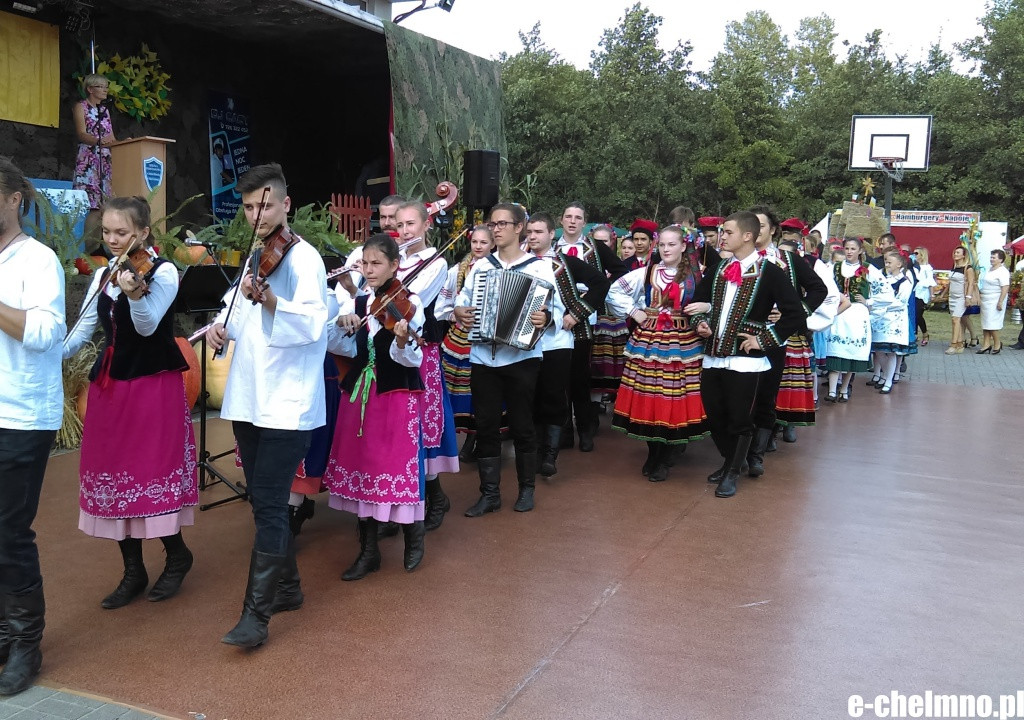 Dożynki w Małych Łunawach