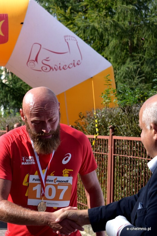 V Półmaraton Mondi dla amatorów