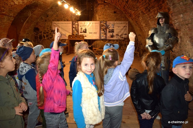 Dzień duchów i rycerzy, czyli pasowanie na przedszkolaka - starszaka