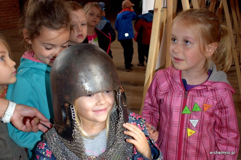Dzień duchów i rycerzy, czyli pasowanie na przedszkolaka - starszaka