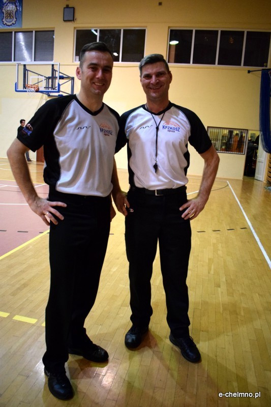 Zwycięstwo koszykarzy MEDOS MChKK Chełmno w meczu z drużyną NOVUM/ASTORIA Bydgoszcz