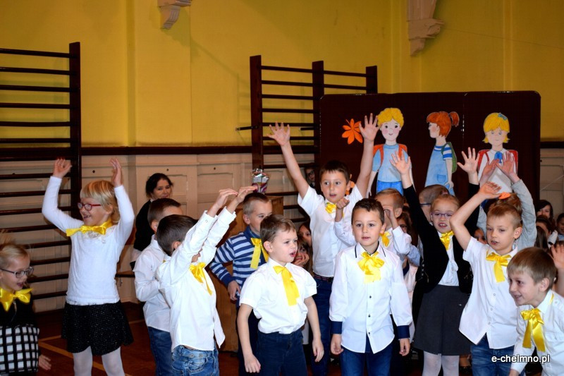 Uroczyste pasowanie na ucznia w Szkole Podstawowej nr 2