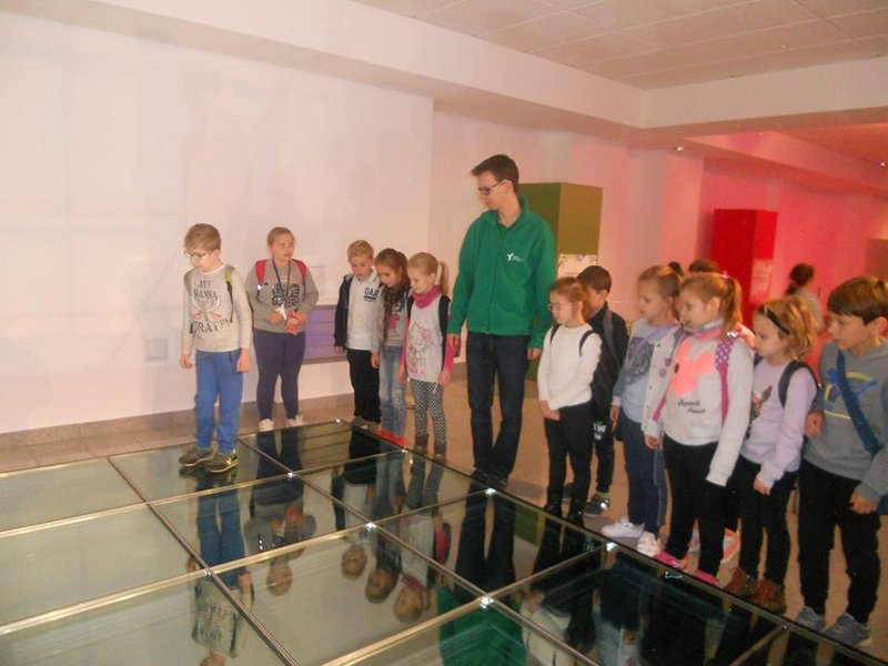 Dzieciaki kontra zębowe robaki