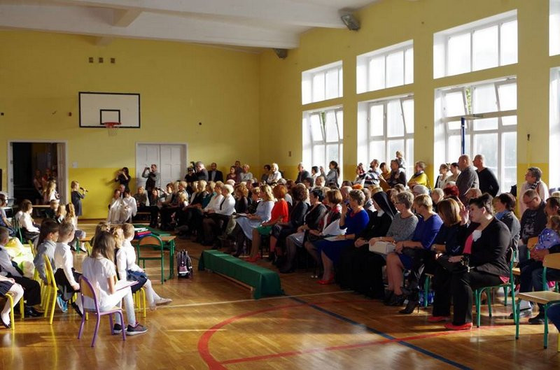 Ślubowanie pierwszoklasisty w ?Czwórce?