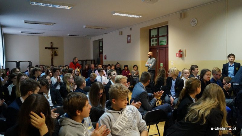 By pamiętać, trzeba wiedzieć? Zbrodnia Wołyńska