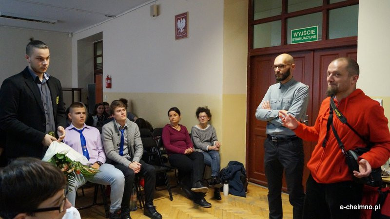 By pamiętać, trzeba wiedzieć? Zbrodnia Wołyńska