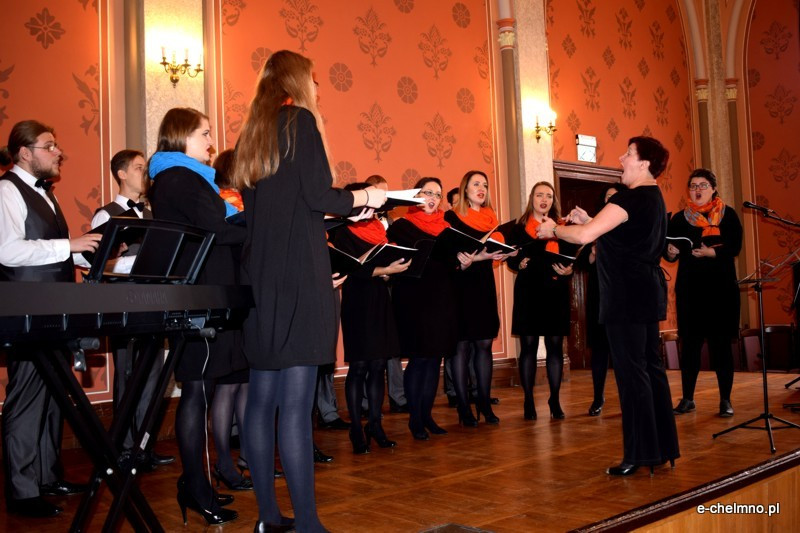 VIII Ogólnopolski Turniej Chórów o Kryształowe Serce Chełmińskiej Jesieni - relacja z konkursu i wręczenia nagród