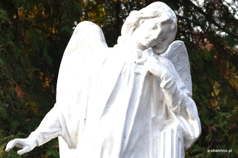 Kwesta na cmentarzu parafialnym