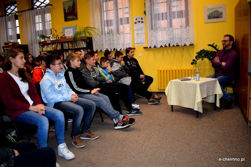 Krzysztof Piersa i jego poradnik 