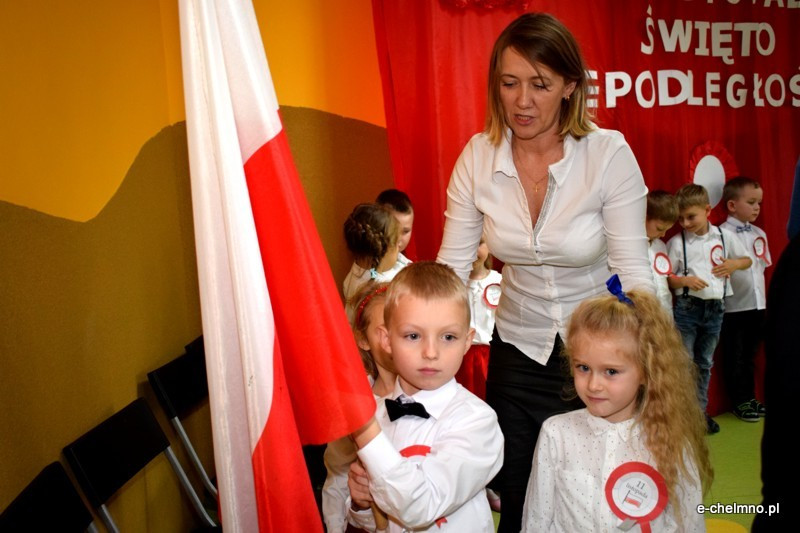 Tu wszędzie jest moja Ojczyzna - obchody Narodowego Święta Niepodległości w Przedszkolu 
